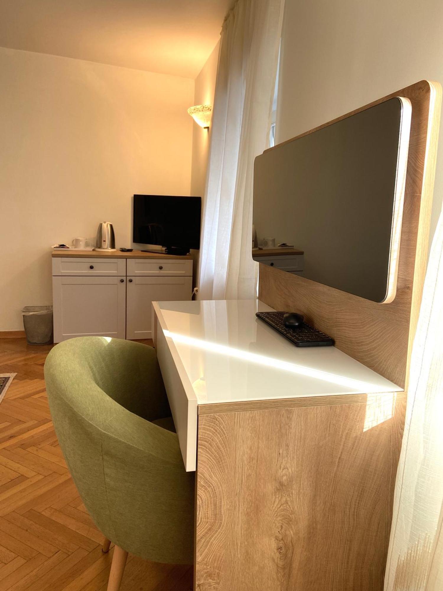 Rooms Base Split Exteriör bild